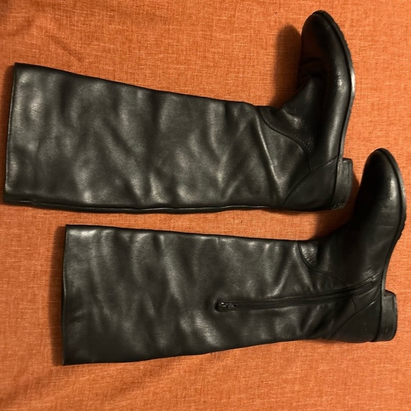 Stuart Weitzmen Black Leather Knee-High Boots size 9 M - Picture 14 of 15